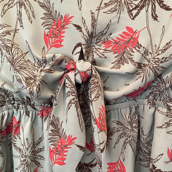 Bishop + Young Isla Romper Tropical Large - Picture 5 of 10